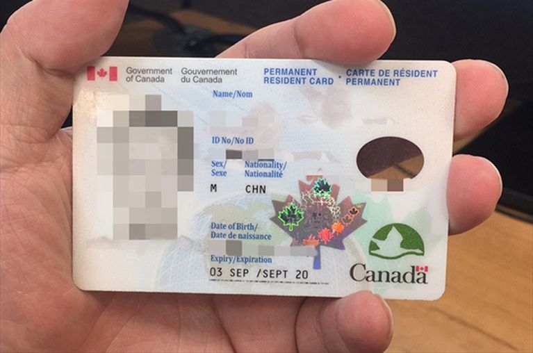 سوالات متداول درمورد مهاجرت به کانادا 1 card